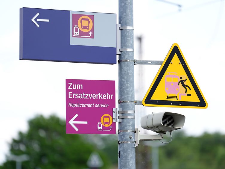 Wegweiser für den Ersatzverkehr