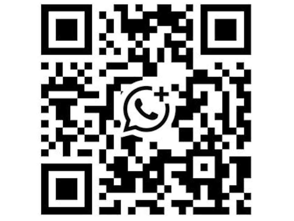 Grüner QR-Code mit dem Zusatz "Scan mich"